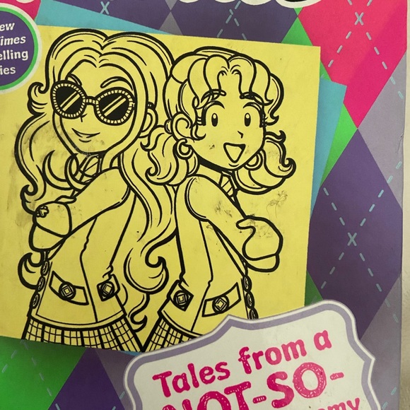 Dork Diaries lot of 2 books (#11 & #12) - Picture 5 of 10